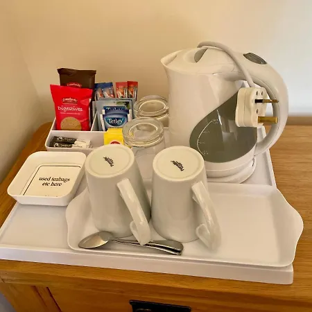 Sunset House Bed & Breakfast 3*