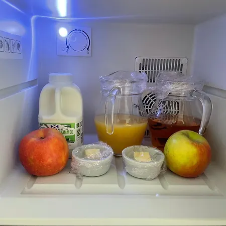 Sunset House Newton Reigny