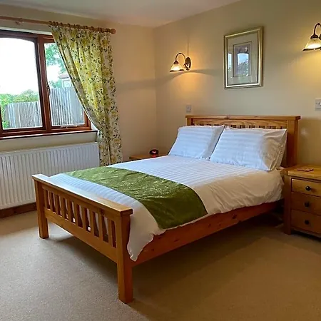 Sunset House Bed & Breakfast