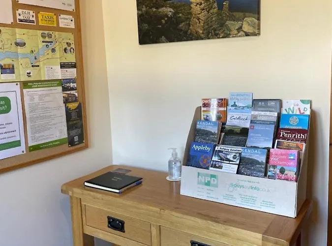 Sunset House Newton Reigny